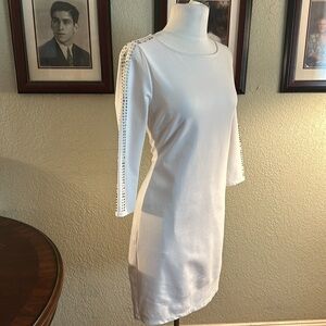 Carmen Marc Valvo Winter White